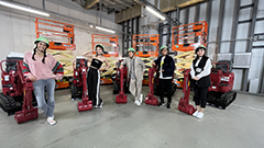 日曜ビッグバラエティ
                「世界の超メガトン級！働くクルマ大集合　神ワザ大爆発ＳＰ！」