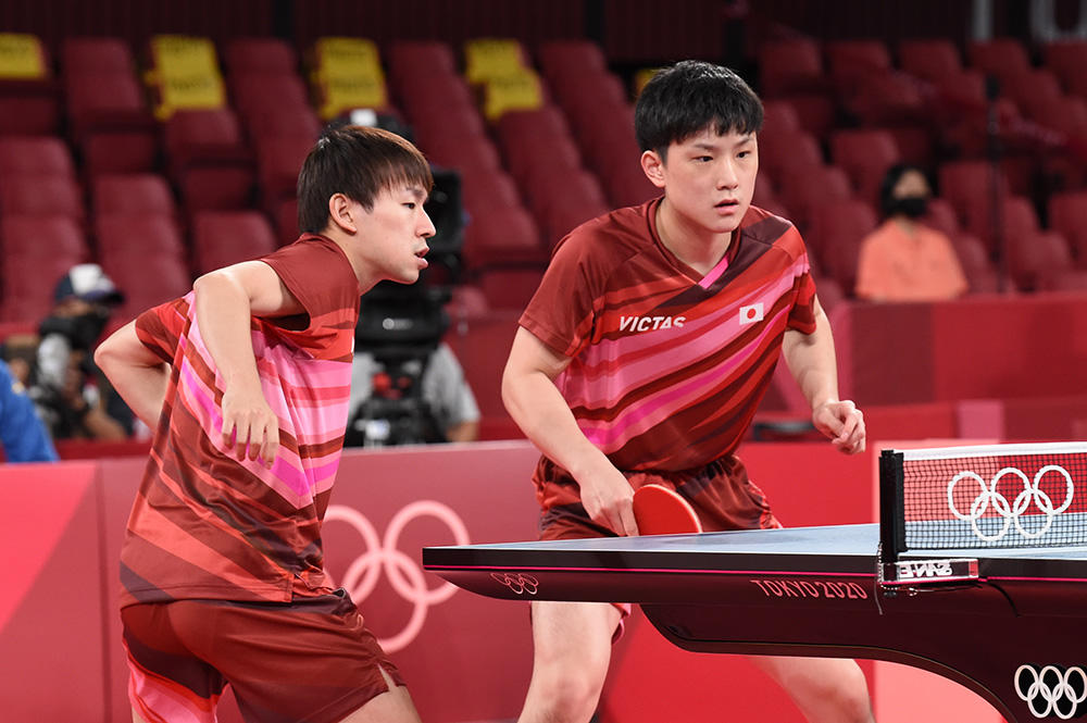 日本男子 スウェーデンに快勝 準決勝進出 絶対勝つという気持ちでプレーした 五輪卓球 団体 テレビ東京卓球news テレビ東京
