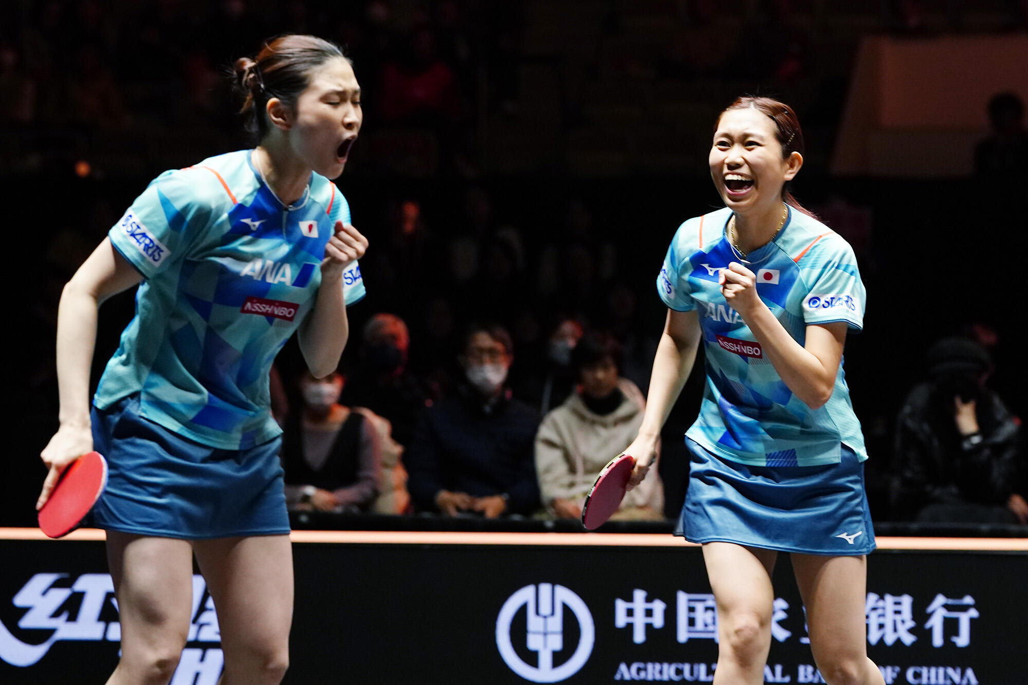 佐藤瞳・橋本帆乃香 中国ペアを2試合連続撃破で決勝進出「初戦以上に 