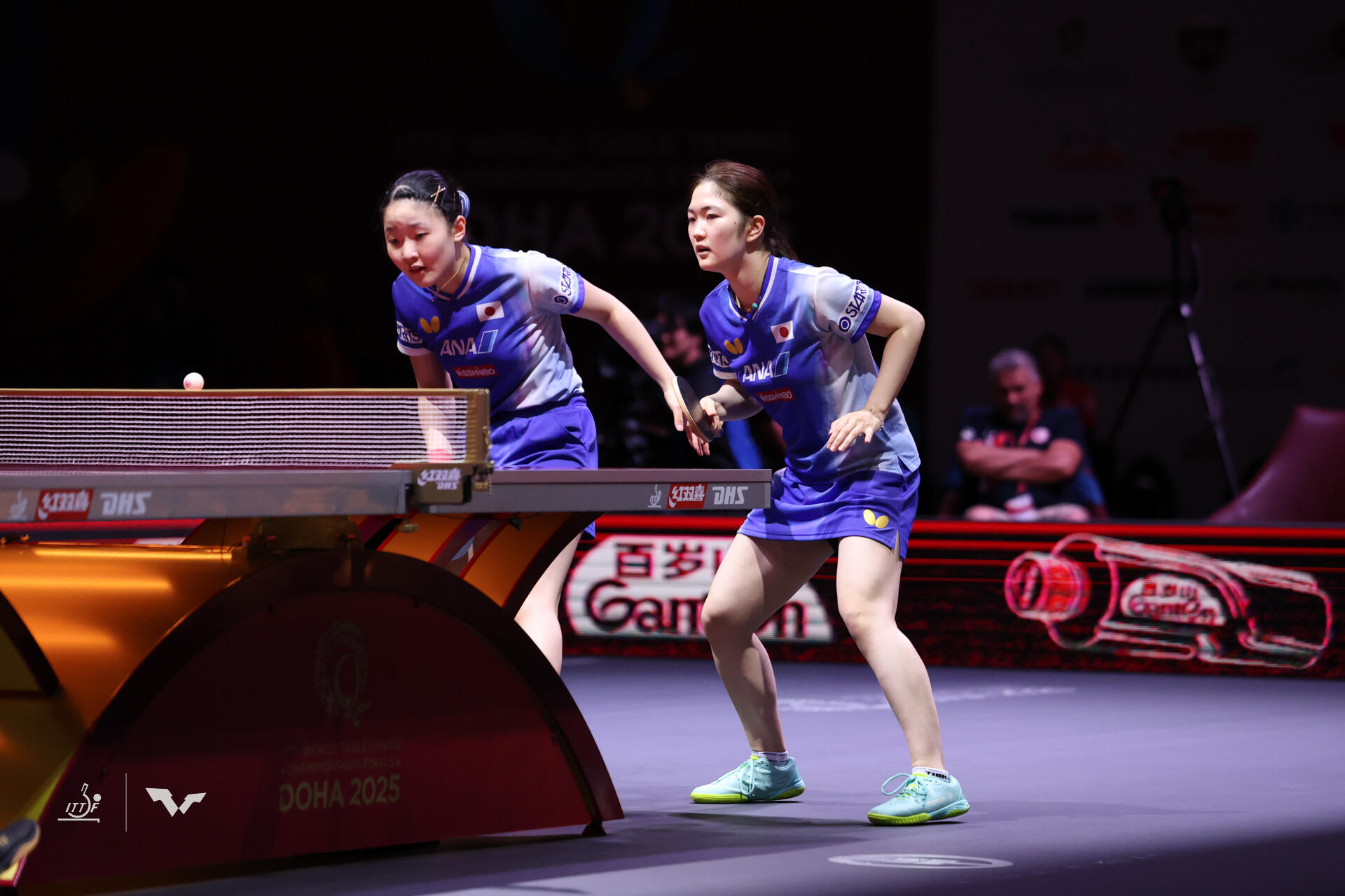 Miwa HARIMOTO and Miyuu KIHARA (JPN)_WTTC Doha 2025_Day 2-7.jpg