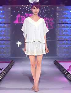 植田萌子アナ