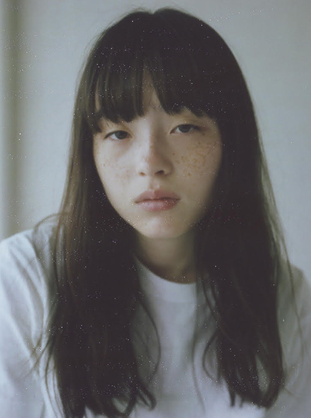 小野睦役｜モトーラ世理奈