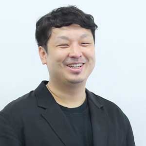 施井 泰平