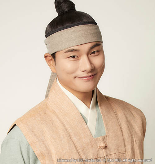 パク・チュンサム役：イ・イギョン