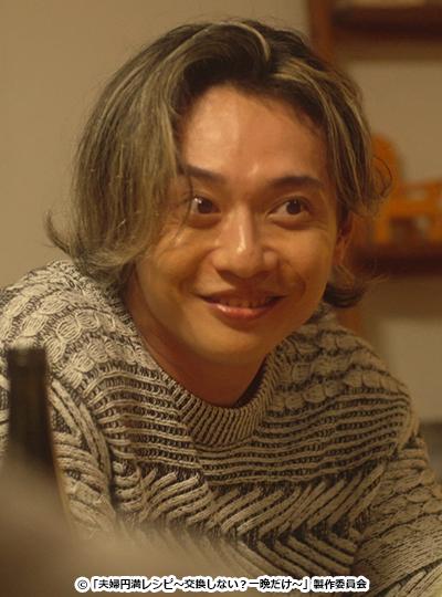 香坂剛 役：石垣佑磨