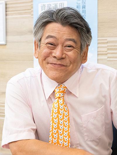 海野⼆郎役 おかやまはじめ