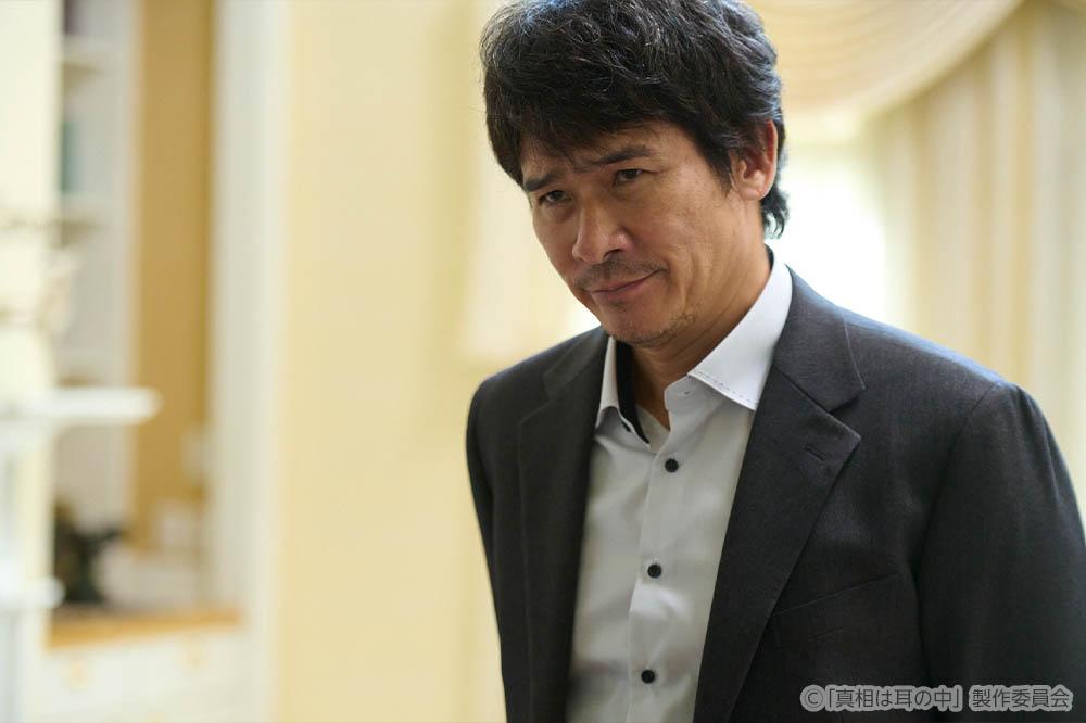 今井譲治役：伊原剛志