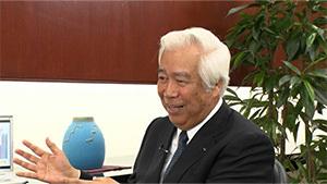 代表取締役会長 岡田博和様