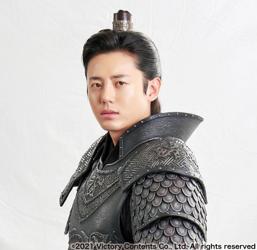 コ・ゴン（コン） 役： イ・ジフン