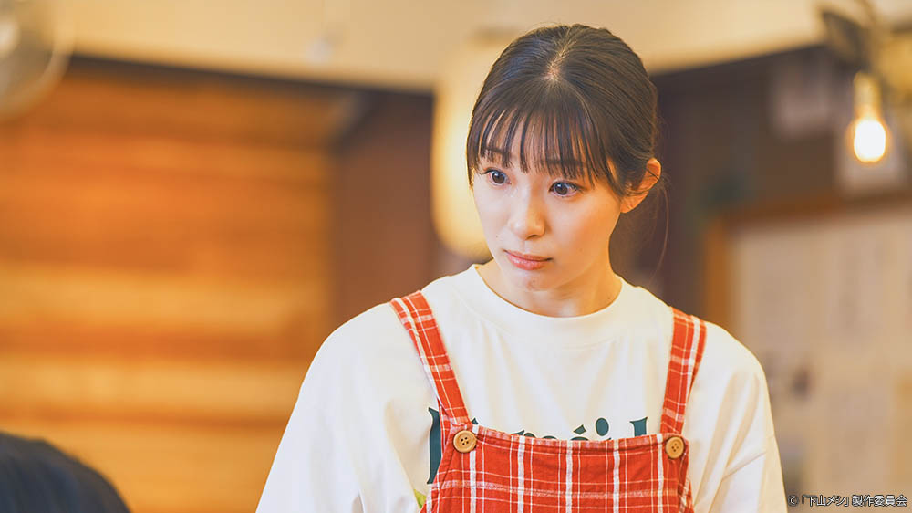 足立梨花