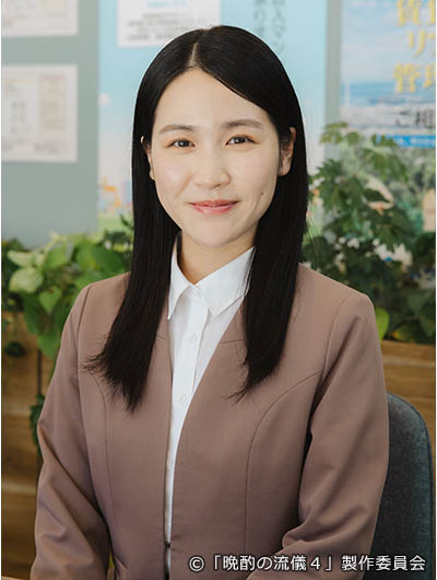 富川葵役 ／ 辻凪⼦