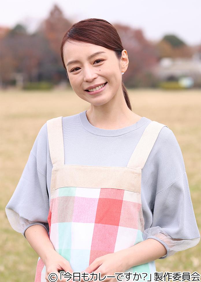 黒部佳純役 平野綾