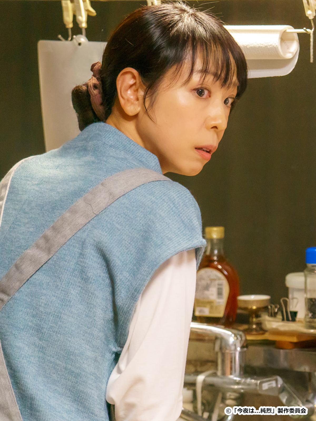 長岡幸子 役:遊井亮子
