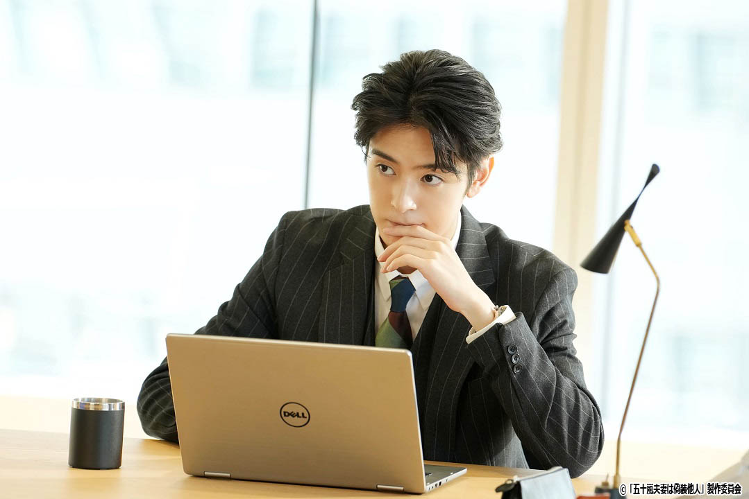 ドラマNEXT「五十嵐夫妻は偽装他人」