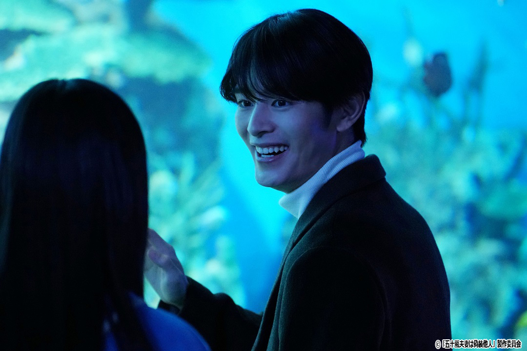 ドラマNEXT「五十嵐夫妻は偽装他人」