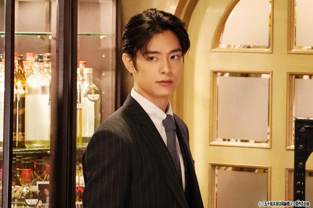 ドラマNEXT「五十嵐夫妻は偽装他人」