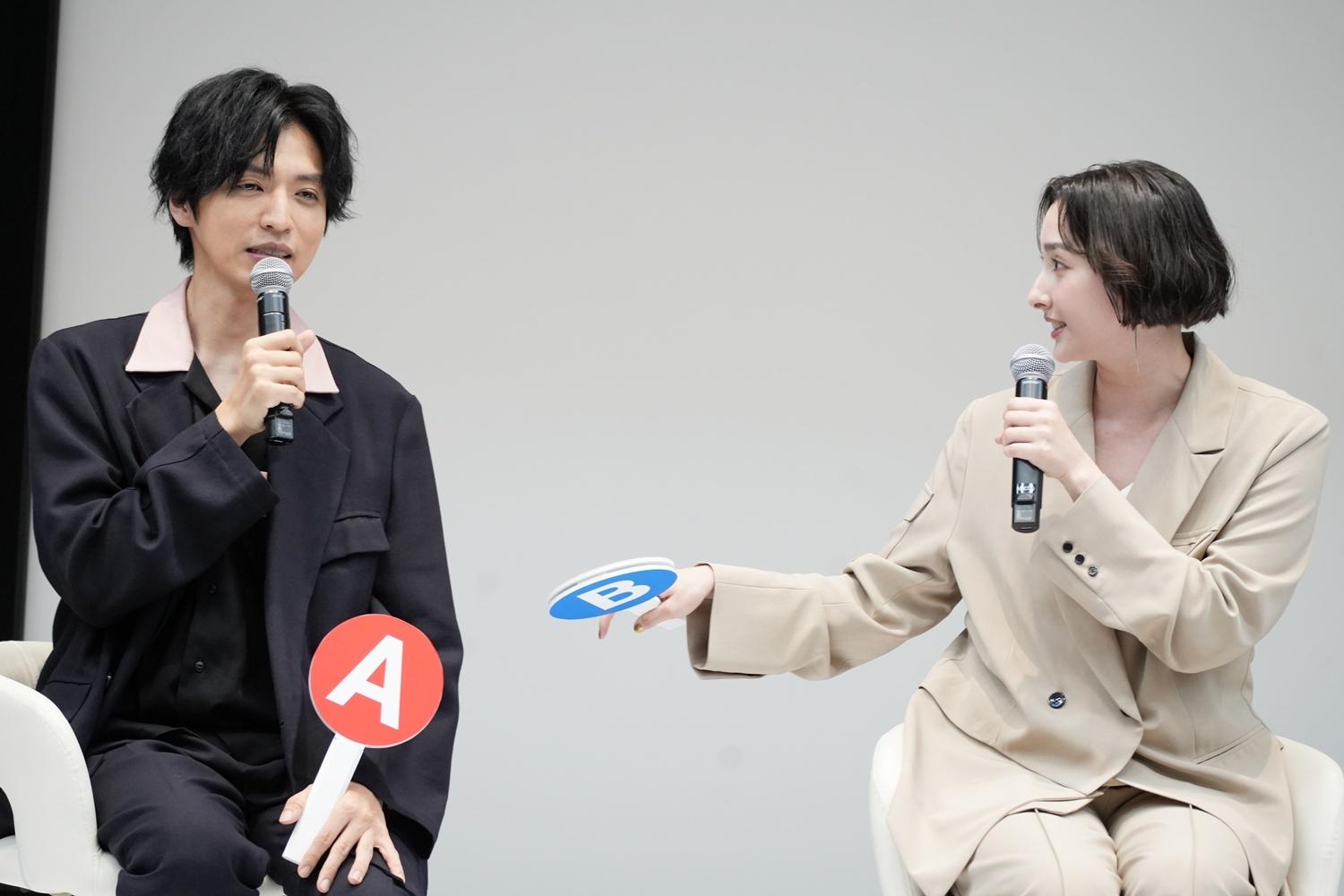 「一緒にご飯食べるだけ」会見