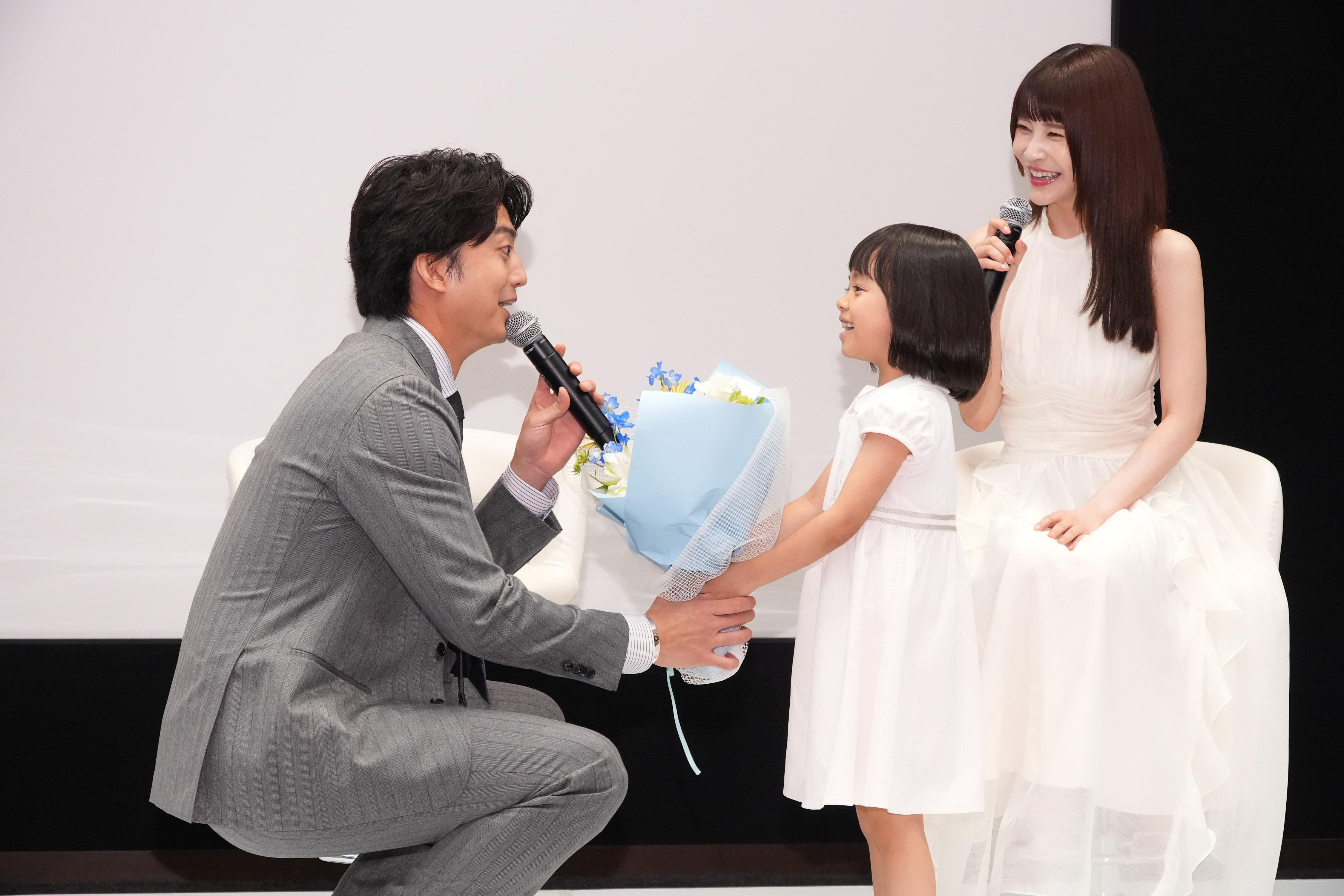 早見あかり&times;伊藤健太郎 Ｗ主演！&ldquo;美味しい&rdquo;をきっかけに惹かれ合う既婚者同士の物語「一緒にごはんをたべるだけ」｜ドラマPの部屋