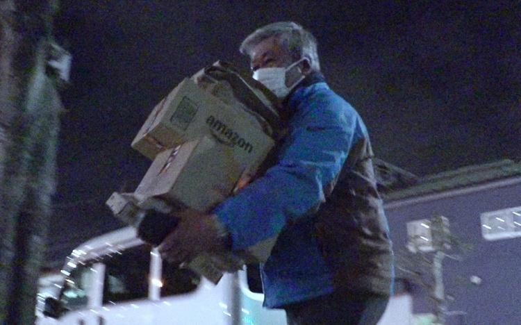 送料無料」の過酷な実態「荷物がどんどん増えていく」68歳配達員の苦悩