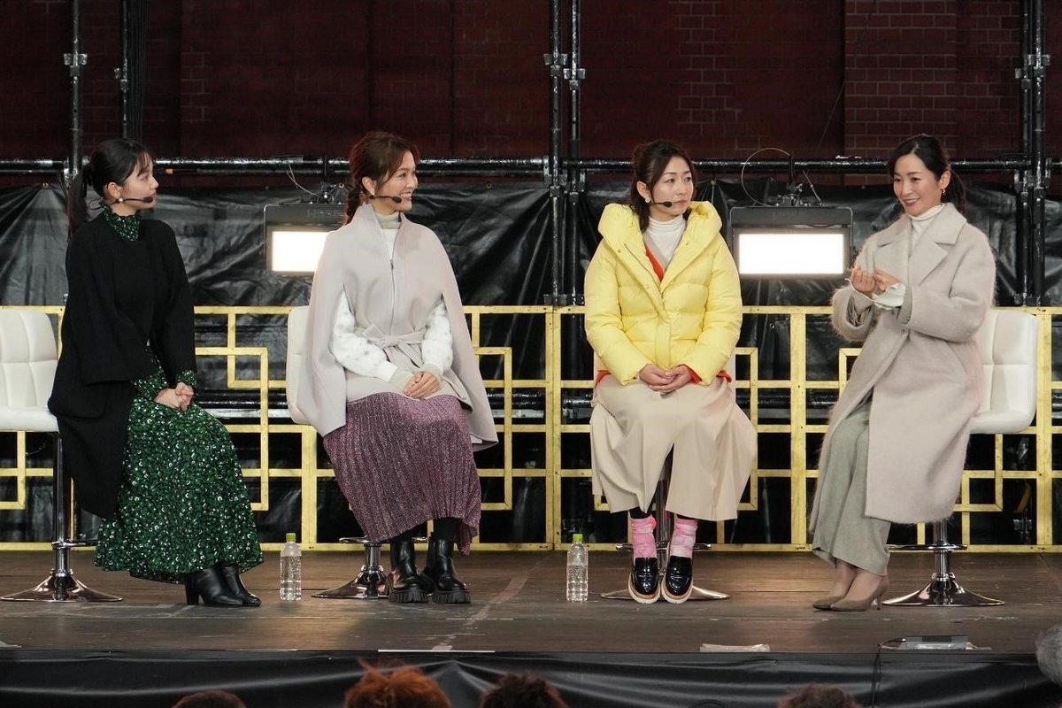 「モヤさま」歴代アシスタントが大集結！田中瞳アナウンサーに聞く“配信イベントの舞台裏” テレ東・bsテレ東の読んで見て感じるメディア テレ東プラス 
