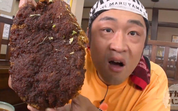 本当に完食させる気ある？”「デカ盛りGメン」ことMAX鈴木が、デカ盛り