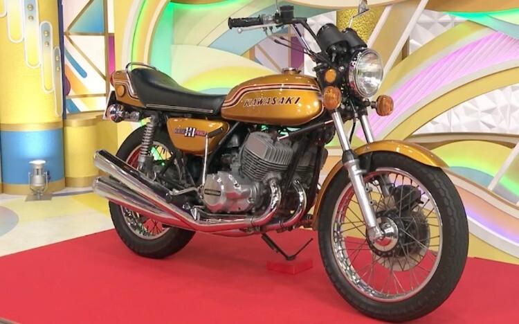 伝説の名車＜カワサキ マッハ750SS＞が1000万円に！依頼人「タダで