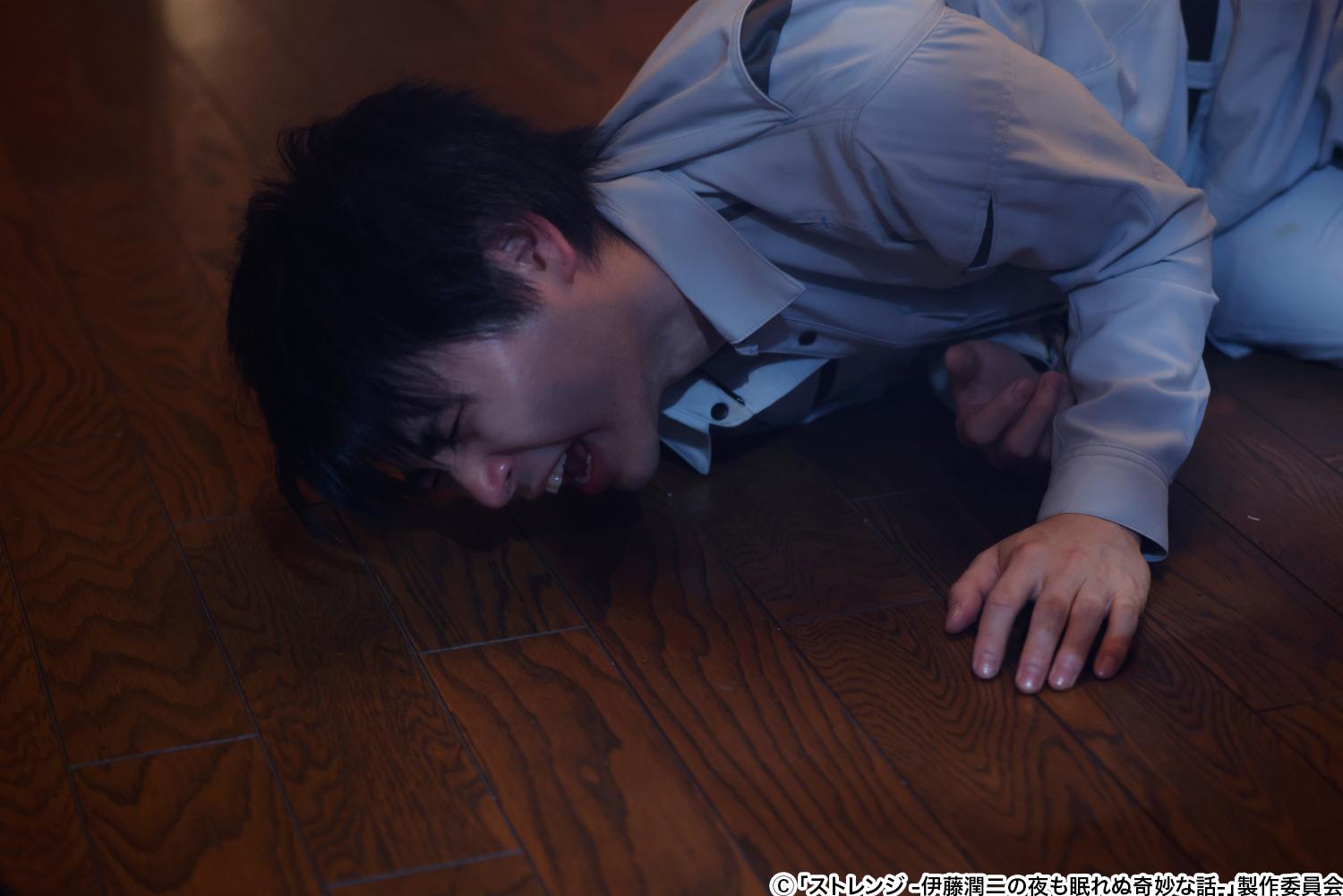ストレンジ －伊藤潤二の夜も眠れぬ奇妙な話－