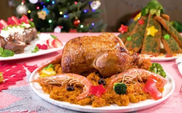 コストコ】食材でクリスマスパーティー料理3品!子どもが喜ぶ コストコ】食材でクリスマスパーティー料理3品!子どもが喜ぶ