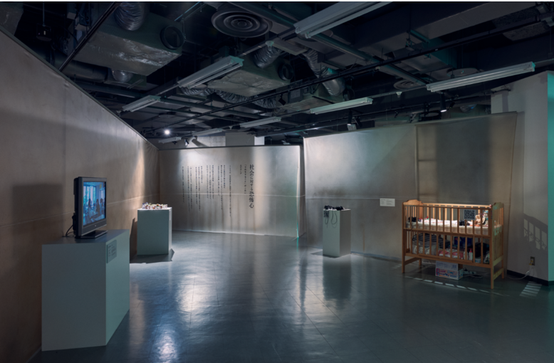 ホラー作家 梨×株式会社闇×テレビ東京大森時生による『恐怖心展』チケット販売数８万枚突破大好評につき9月15日（月・祝)まで会期延長が決定