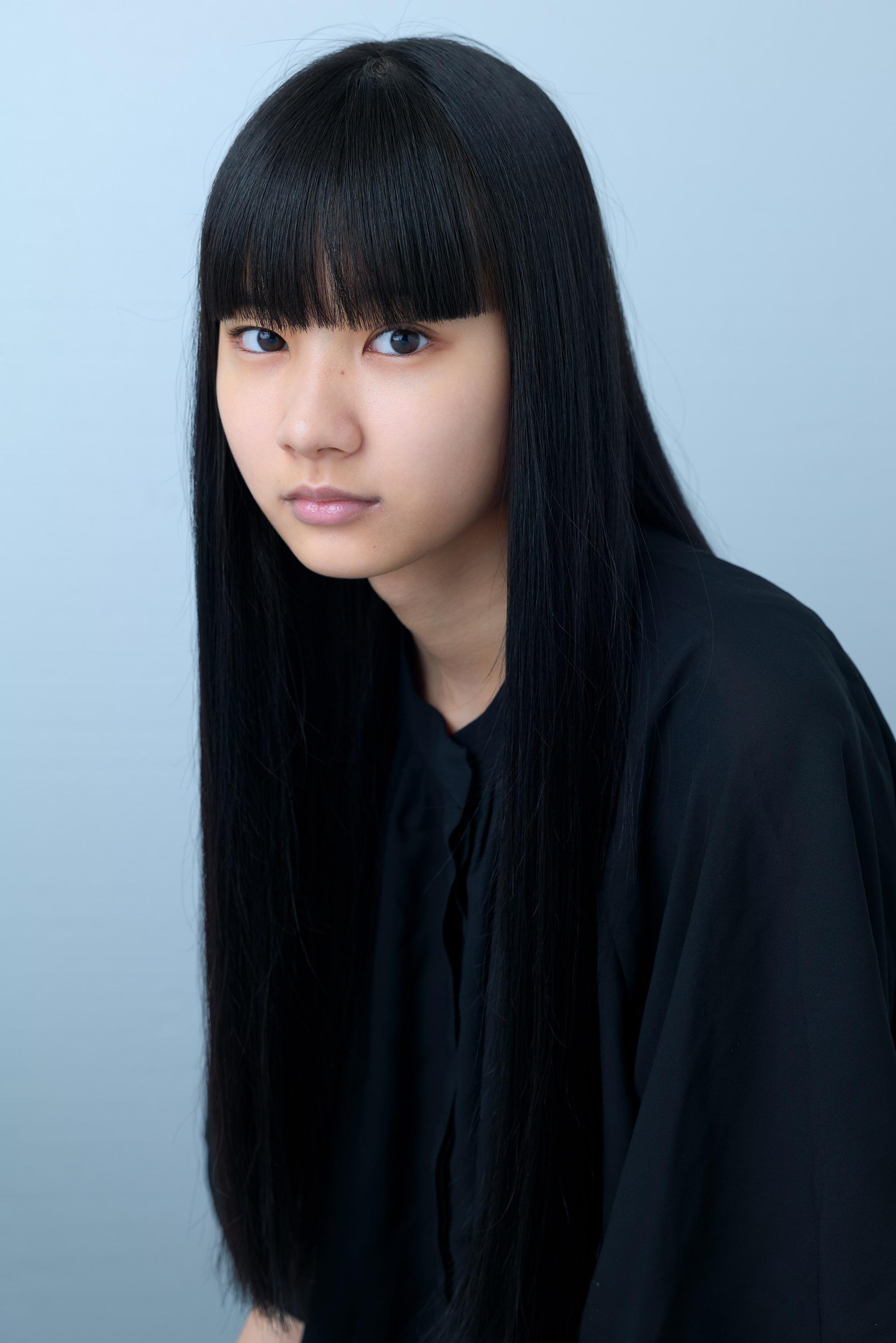 山﨑七海_アーティスト写真