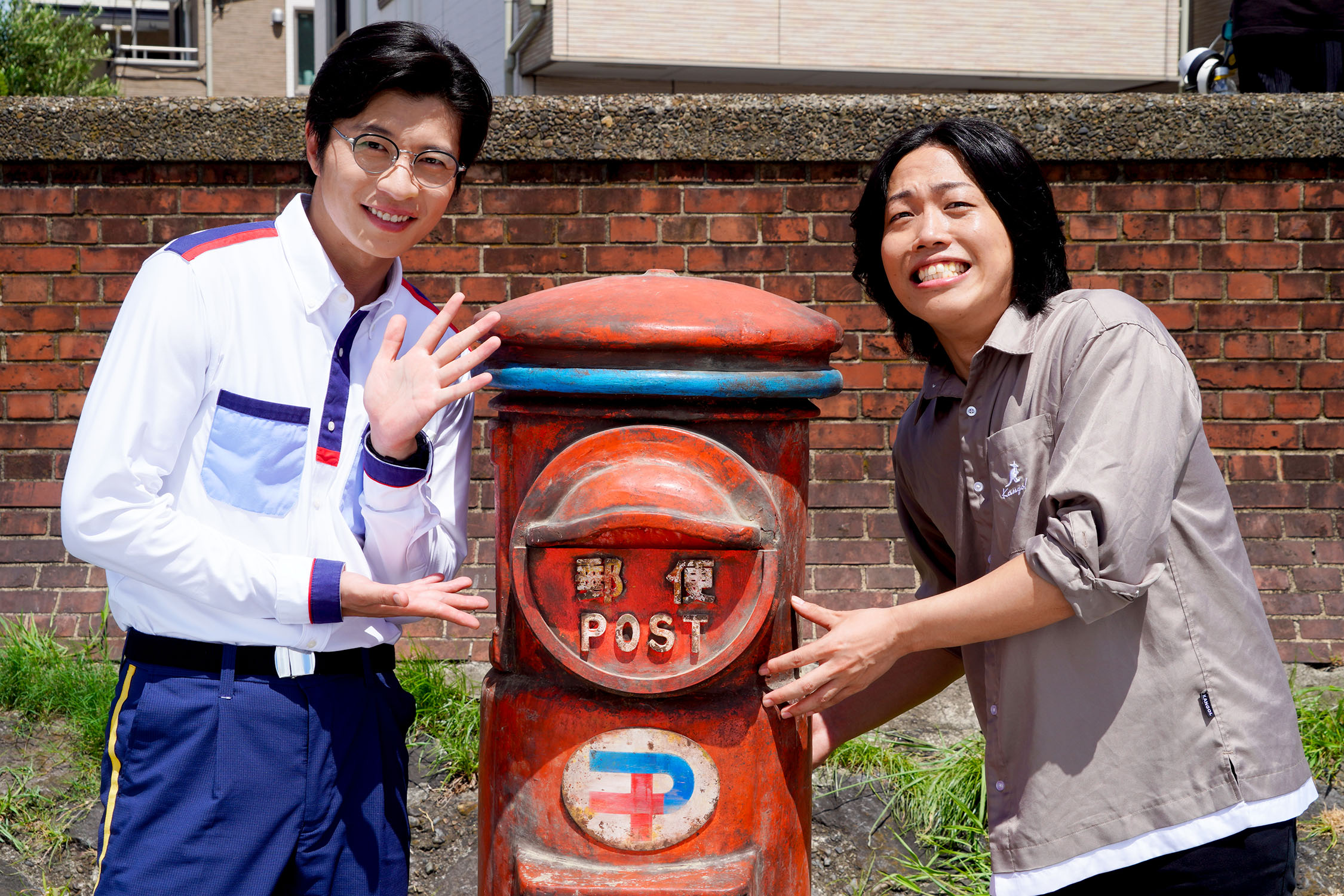 ブラックポストマン_田中圭&メガテラ・ゼロ2S