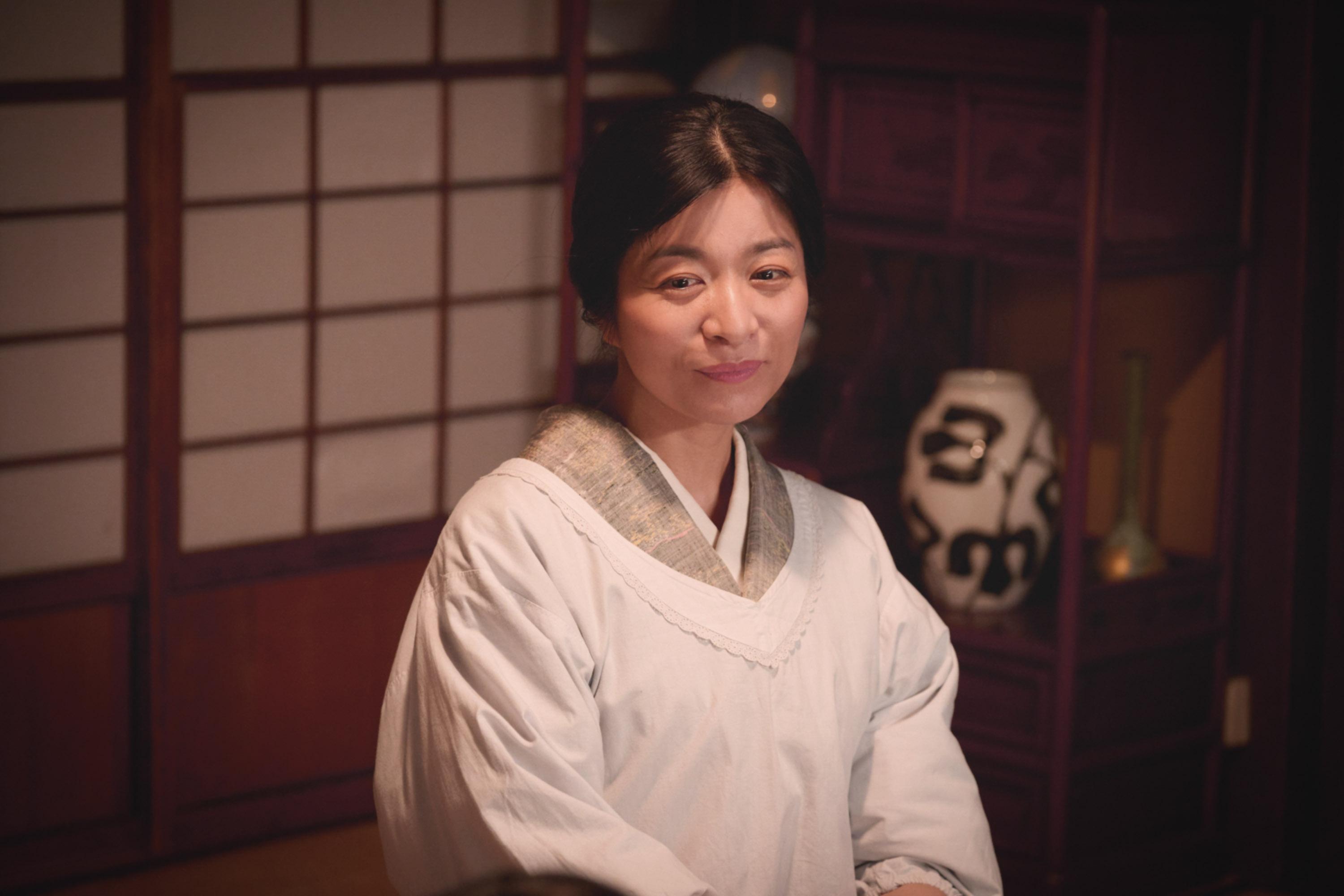 まりとっつぁん_三倉茉奈_場面写真