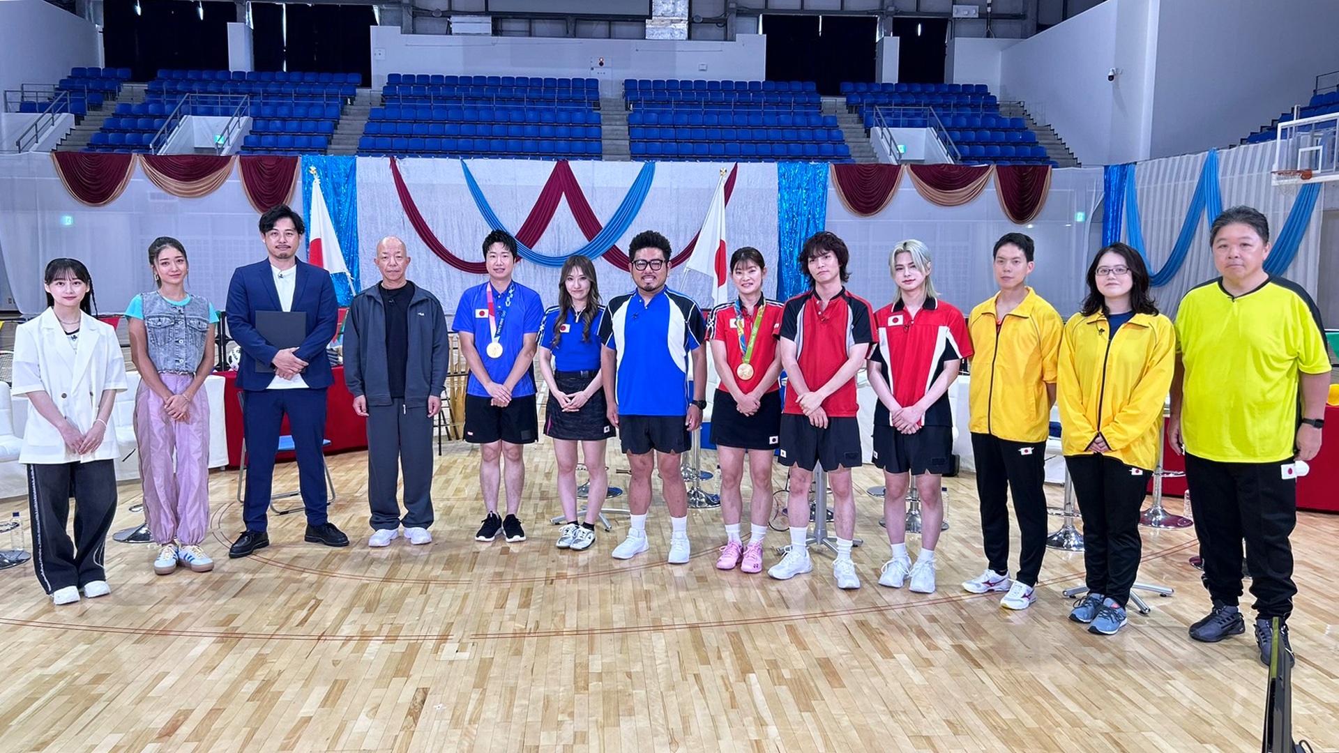 INIや影山・みちょぱに加え、金メダリスト率いる豪華スポーツ最強軍団が”スポーツの知識０”バイきんぐ小峠に競技の魅力を教えます！