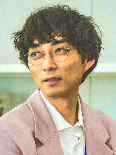 ©「くすぶり女とすん止め女」製作委員会 くすぶり女とすん止め女
