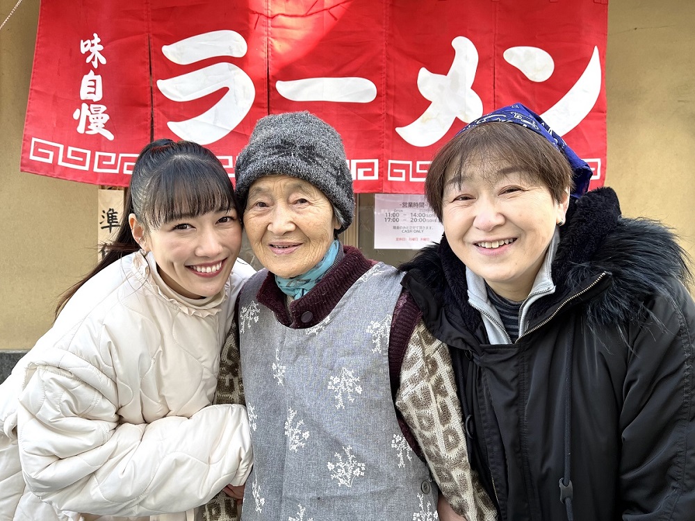 ２月１６日（日）夜６時３０分放送「昭和レトロ食堂に泊まる。じいちゃん＆ばあちゃんの店でガチお手伝い」ウルフ・アロン、ぱーてぃーちゃん・信子、ももクロ・高城れに、竹財輝之助が巻き起こす涙あり、笑いありのふれあいドキュメンタリーが開幕