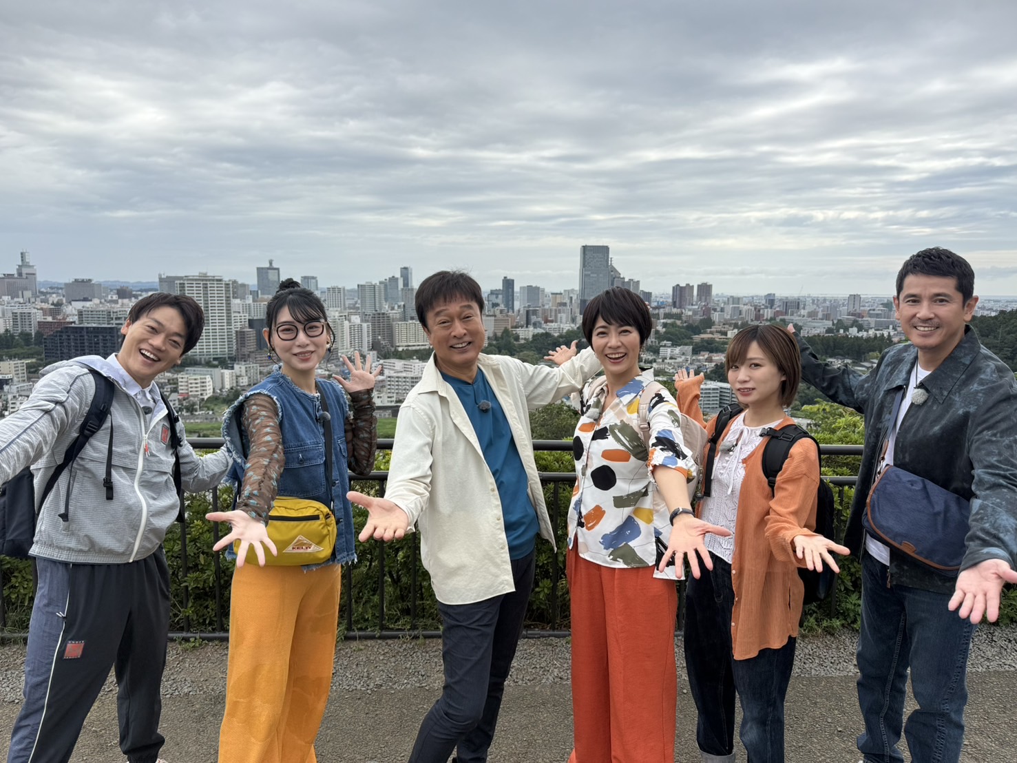 10月22日（水）夜6時25分放送！旅バラ「バスＶＳ鉄道 乗り継ぎ対決旅25 宮城・仙台〜岩手・中尊寺　秋のみちのく！紅葉スポット攻略ＳＰ」元BiSHのハシヤスメ・アツコ＆モモコグミカンパニーが参戦！秋のみちのく三県で絶景紅葉露天風呂＆極上山形牛を堪能！