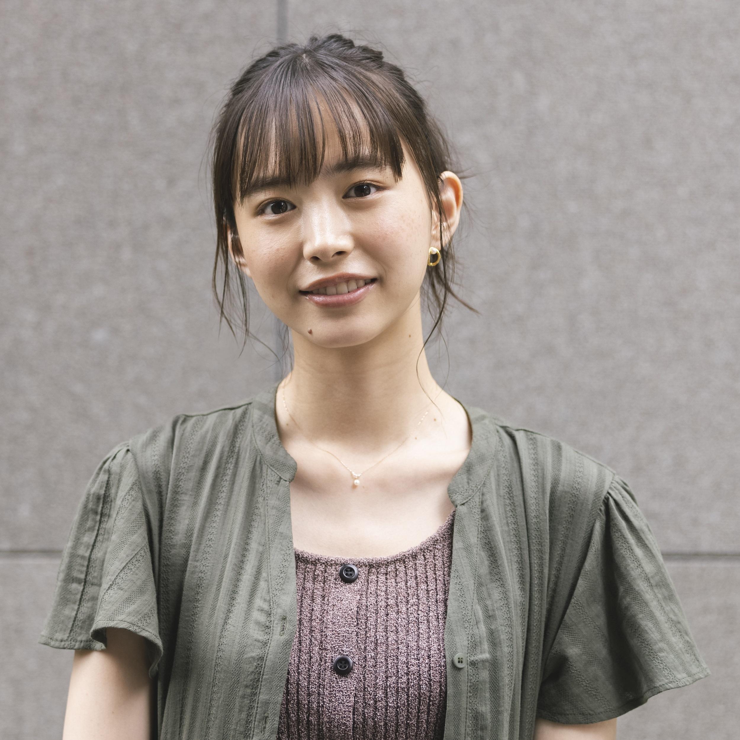 ©「お耳に合いましたら。」製作委員会 井桁弘恵