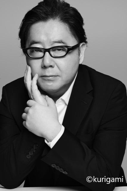 秋元康様宣材写真