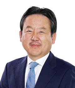 山川龍雄