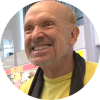 A miracle reunion! Following the memories of 43 years ago.