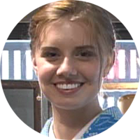 An American planning to wear a beautiful kimono at the Coming-of-Age Day ceremony.