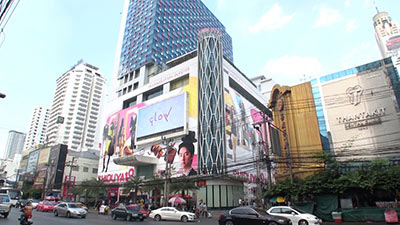 渋谷１０９ならぬ「shibuya１９」