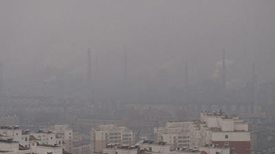 製鉄の街_続く大気汚染