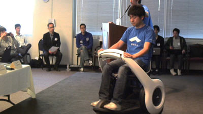 WHILL（ウィル）の電動車イス