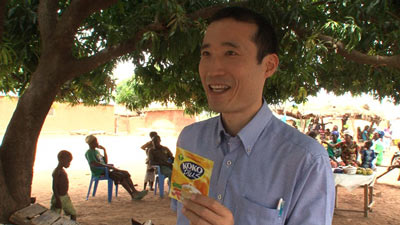 味の素が栄養不足を解消する離乳食を開発
