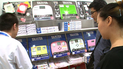 タニタの体組成計売り場