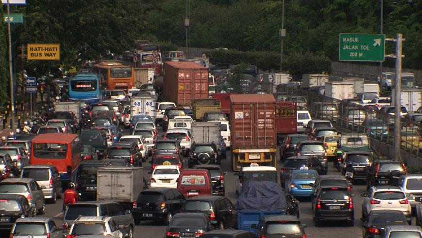アジアを悩ます大渋滞 日本の技術で解消せよ