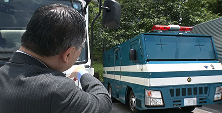 一般参賀で待機する車両